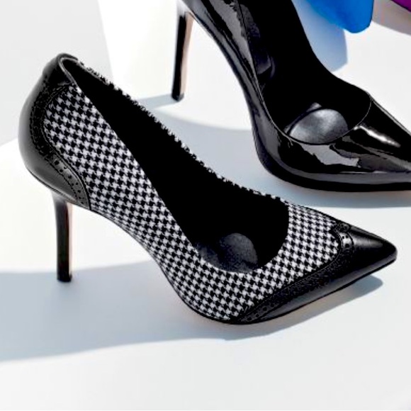 Rachel Roy Houndstooth Heel Pointy Toe Pump - Picture 2 of 11